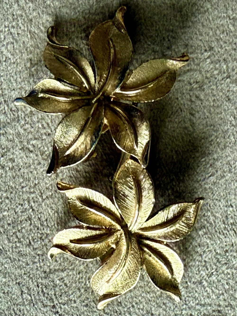 Gold Floral Leaf Clip-On Earrings
